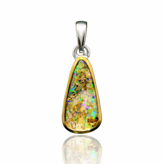 Pendentif en opale boulder partiellement plaqué or 5 µ