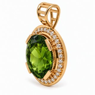 Pendentif en tourmaline 9,4 ct, diamant 0,27 ct, or 585 (4,1 g)