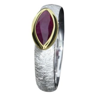 Ring Red Sapphire
